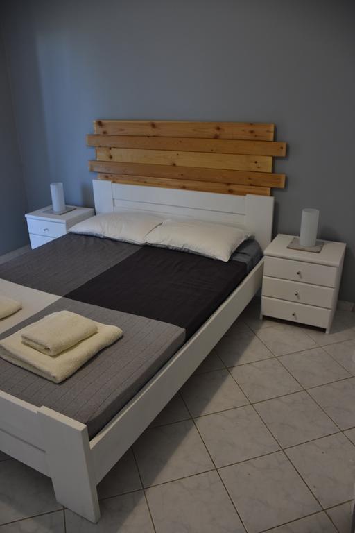 Hotel Studio Kostas Asprogerakata Exteriér fotografie
