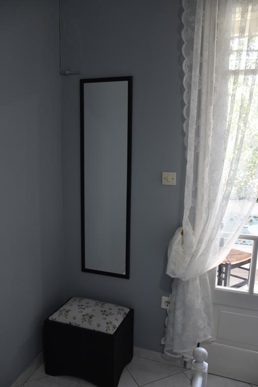 Hotel Studio Kostas Asprogerakata Exteriér fotografie